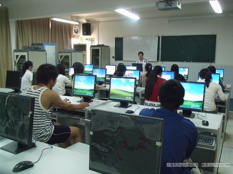 090323CAPX03.JPG