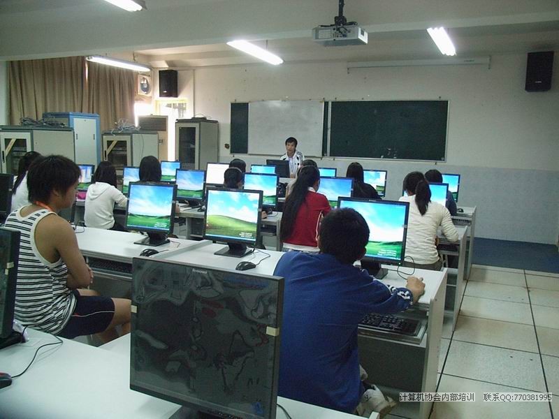 090323CAPX02.JPG