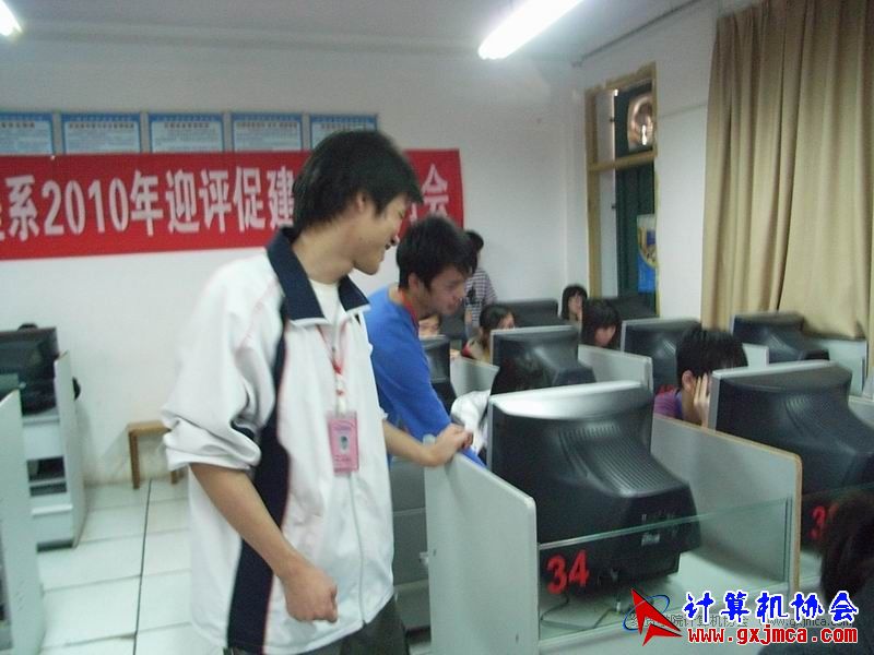 100408CAP14.JPG