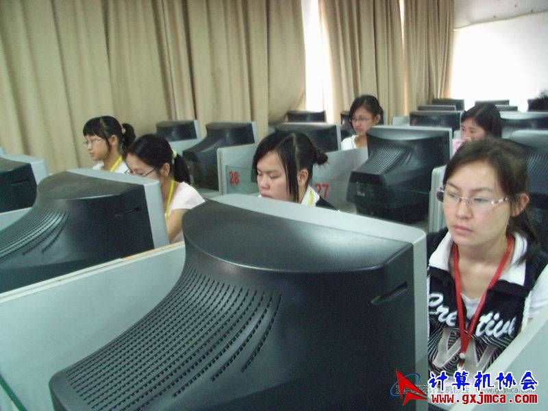 100421CAPX35.JPG