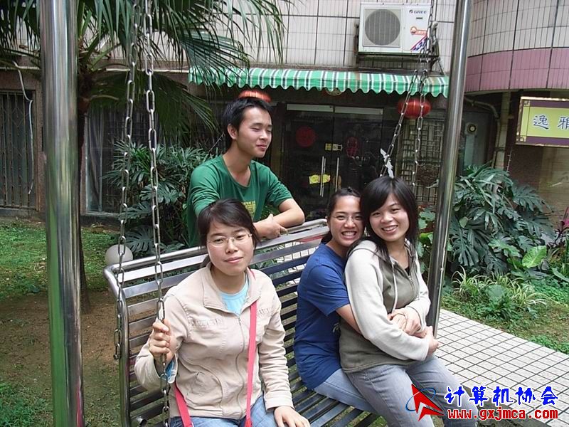 090404yc203.JPG