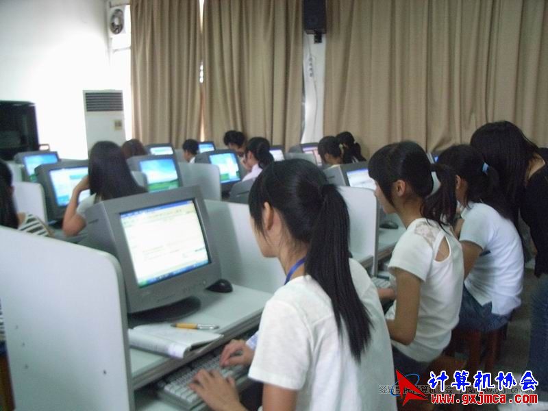 090527CAPX16.JPG
