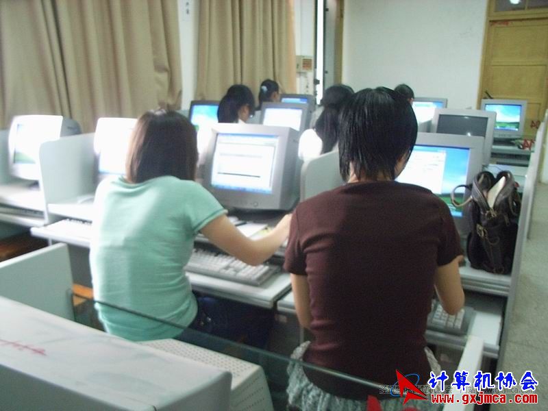 090527CAPX17.JPG