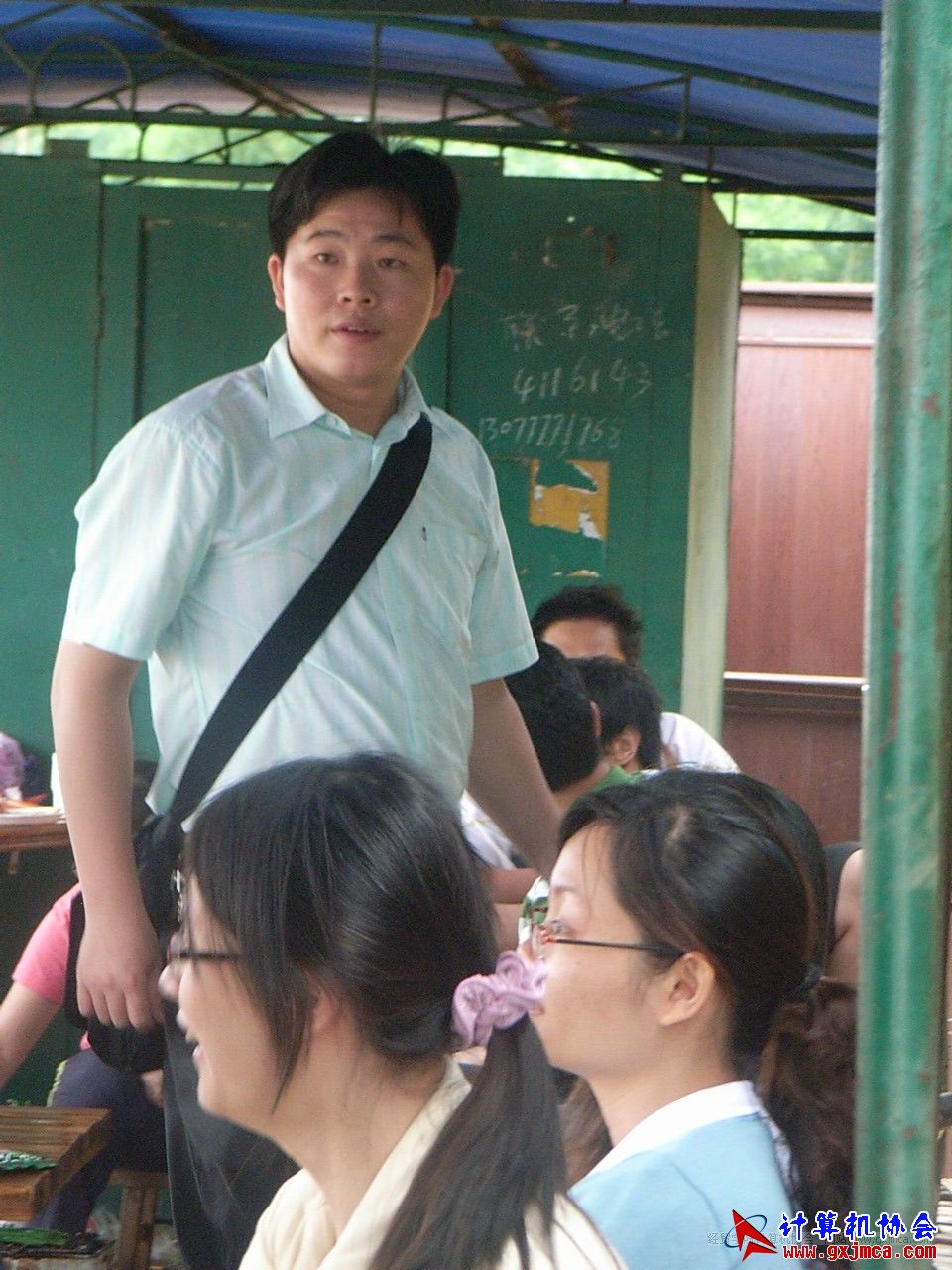 090529CA1334.JPG