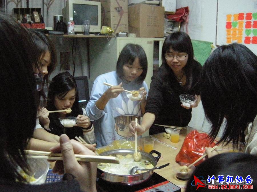 101126xcb21.jpg