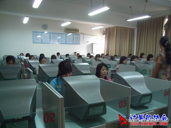 081020CAHD01.JPG