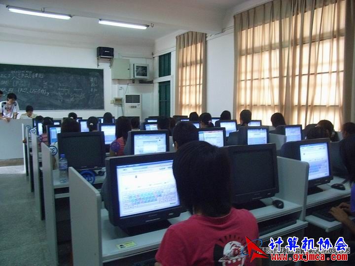 081020CAHD11.JPG