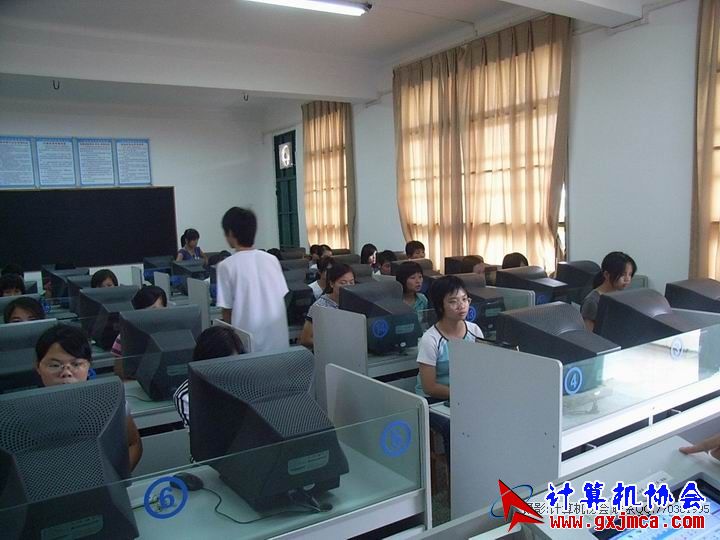 081020CAHD13.JPG