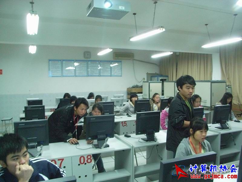 101218ca02.JPG