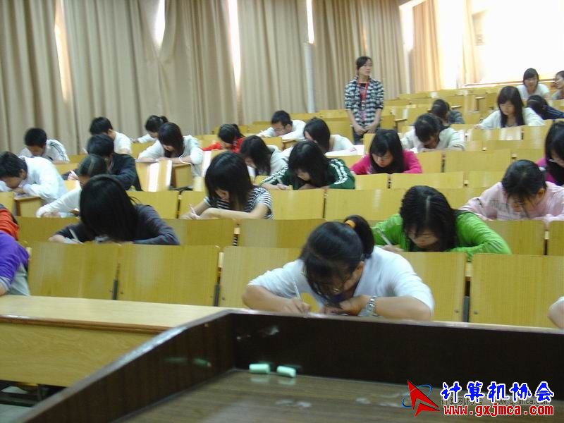 091105CAkh04.JPG