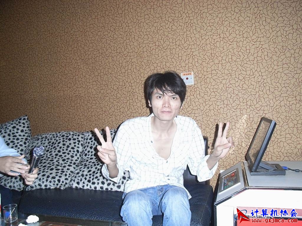 081107KTV33.JPG