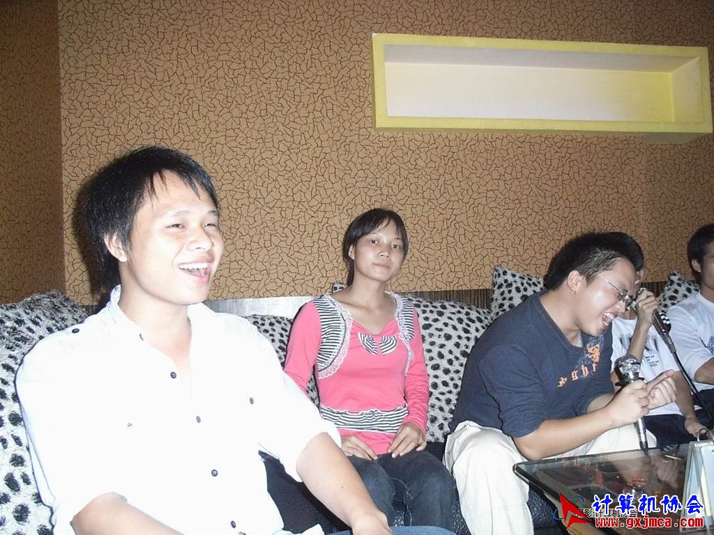 081107KTV12.JPG