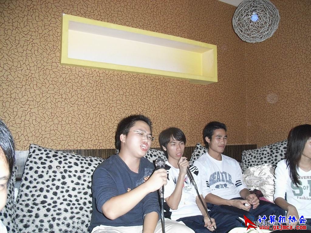 081107KTV16.JPG