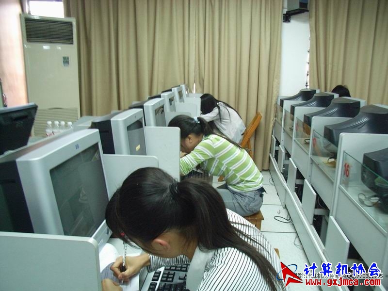 081109CAKH57.JPG