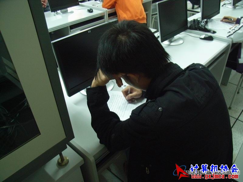 081109CAKH66.JPG