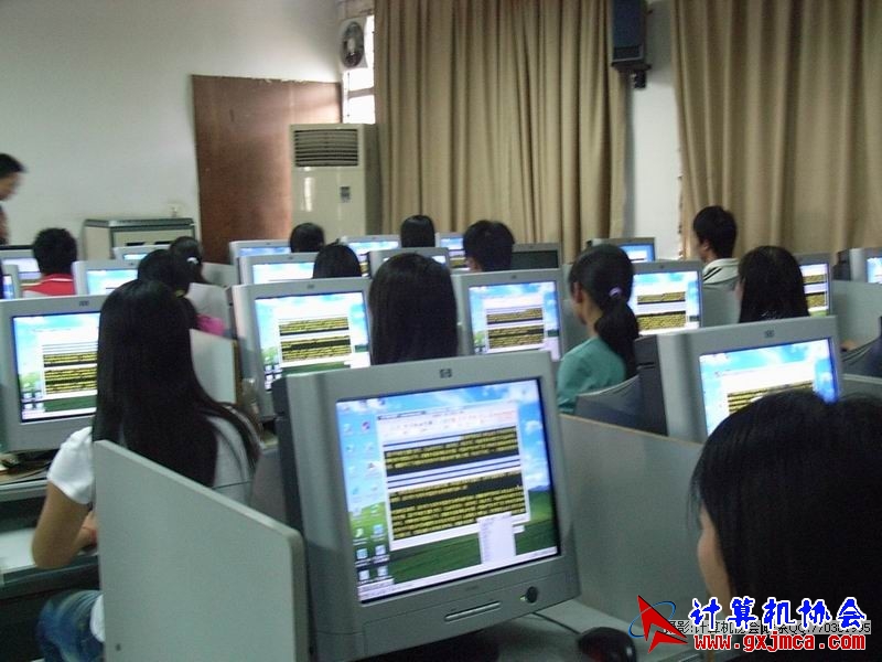 081109CAKH35.JPG