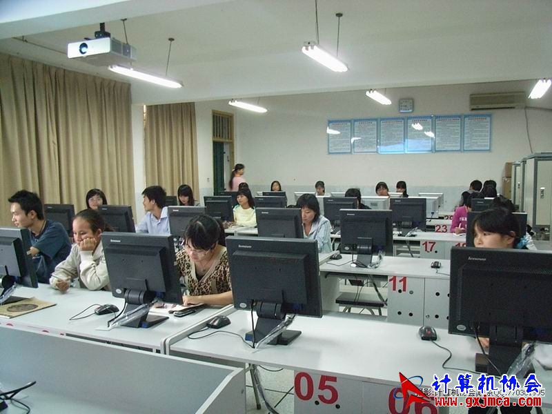081109CAKH41.JPG