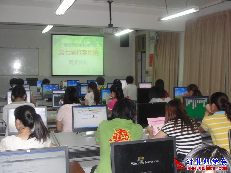 110531dzbj07.JPG