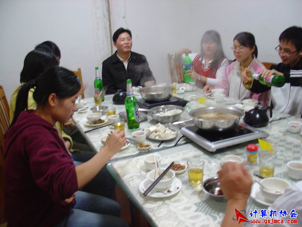 091206CAhg01.JPG