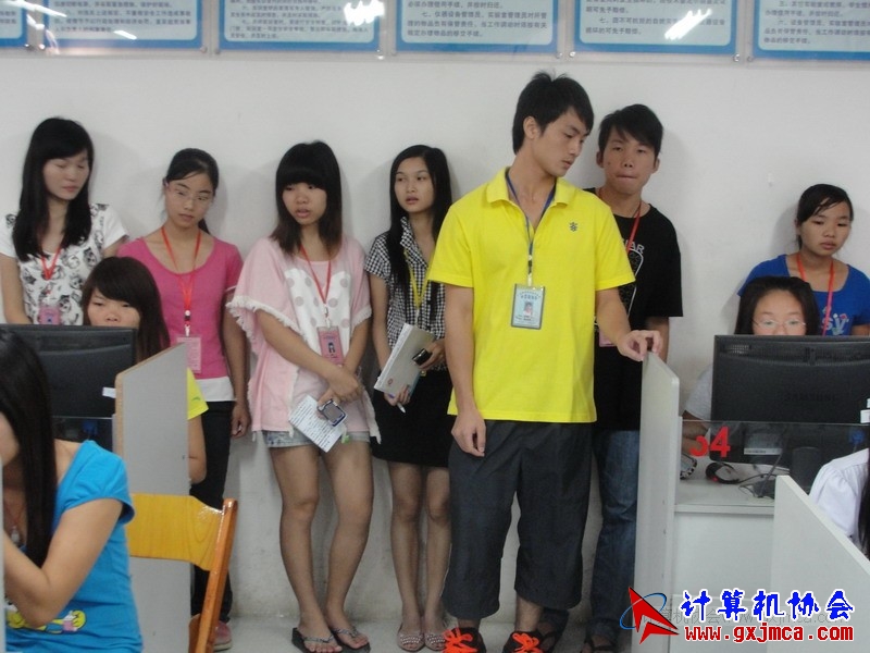 111018dzpx09.JPG
