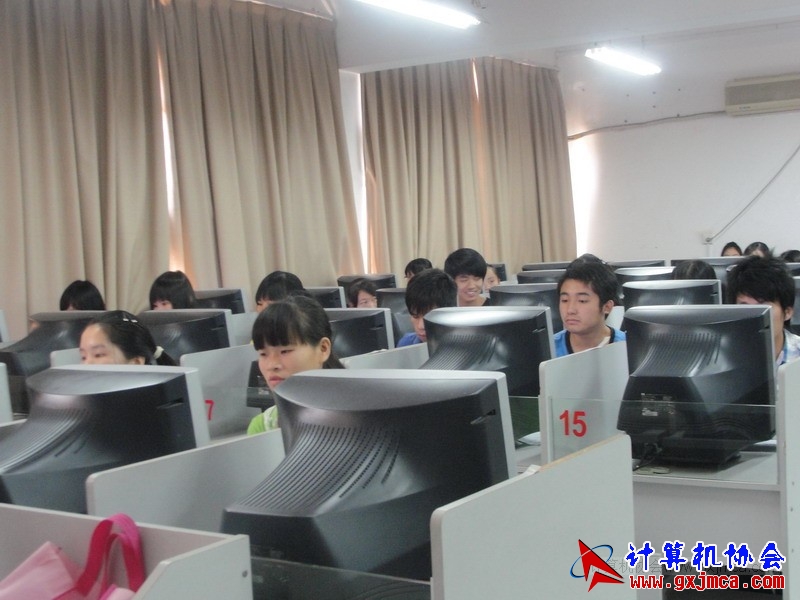 111020px07.JPG