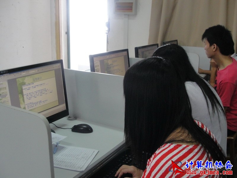 111020px36.JPG