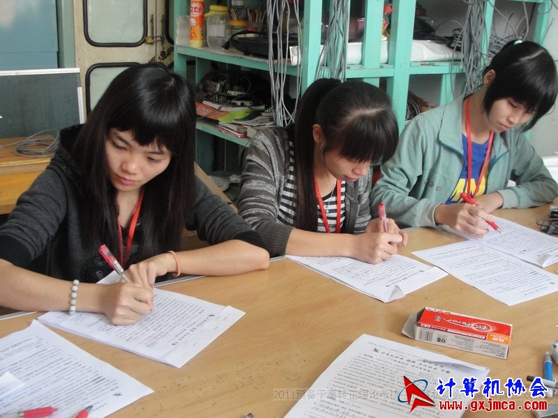 111031caks107.JPG