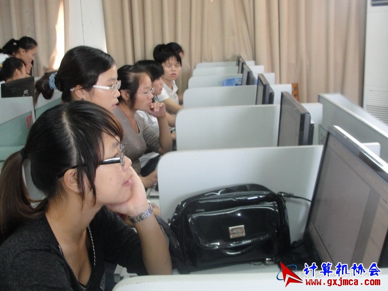 111102capx20.JPG
