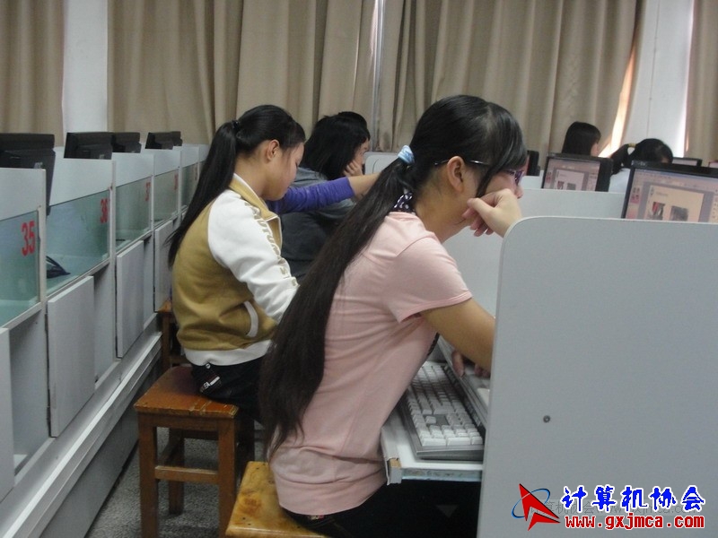 111102capx35.JPG