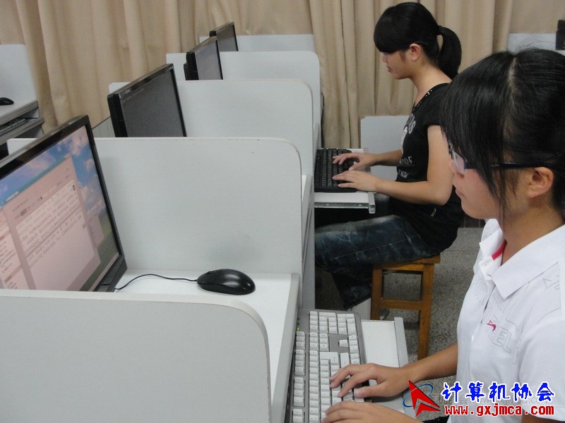111104dz40.JPG