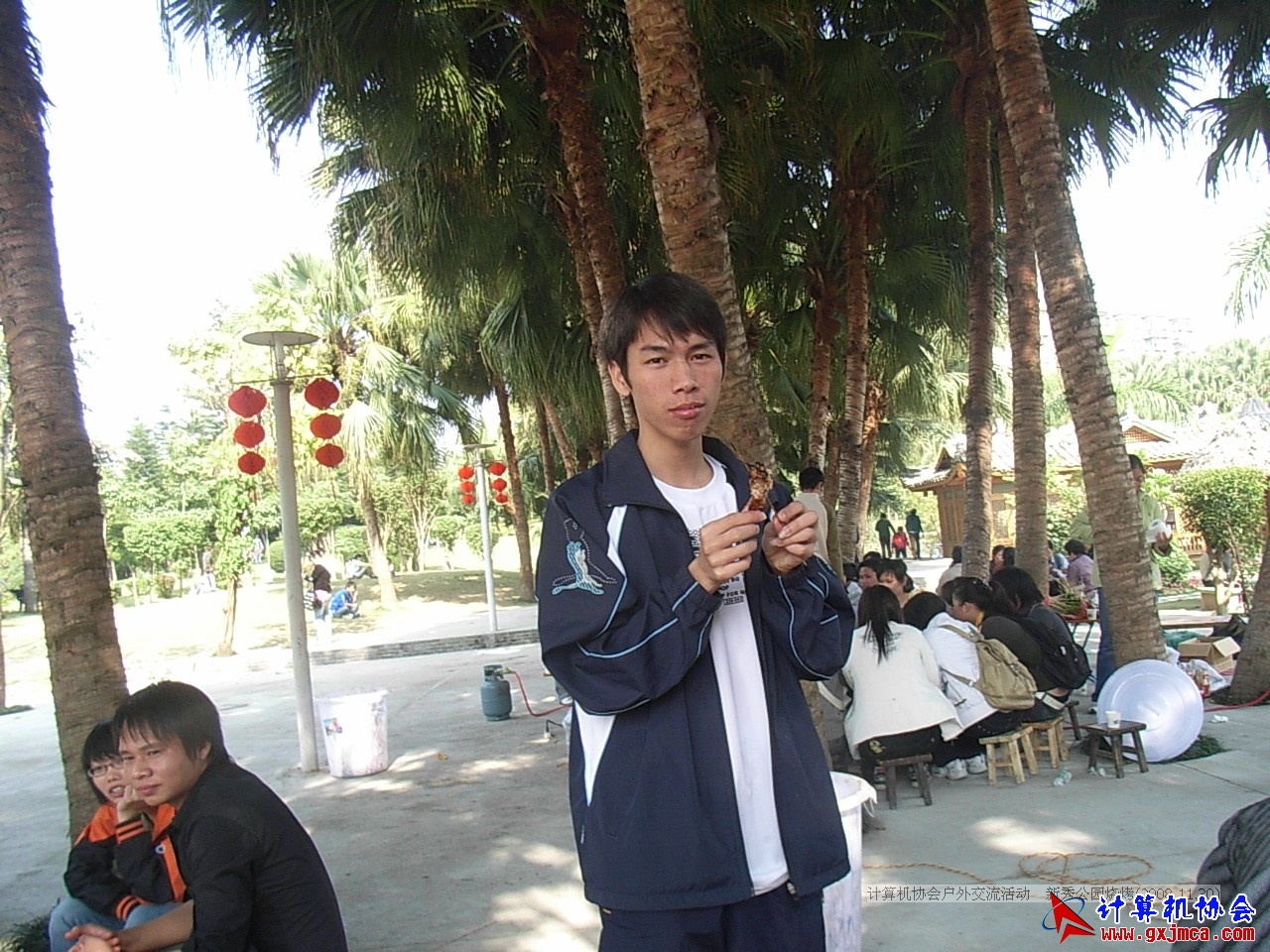 081130CA210.JPG