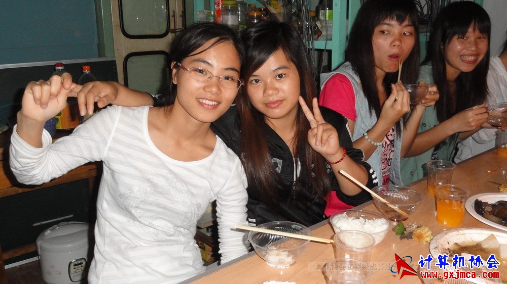 111112cajc040.JPG