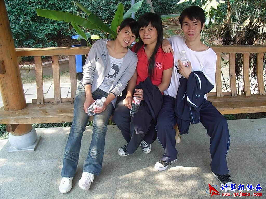 081213JHC06.JPG