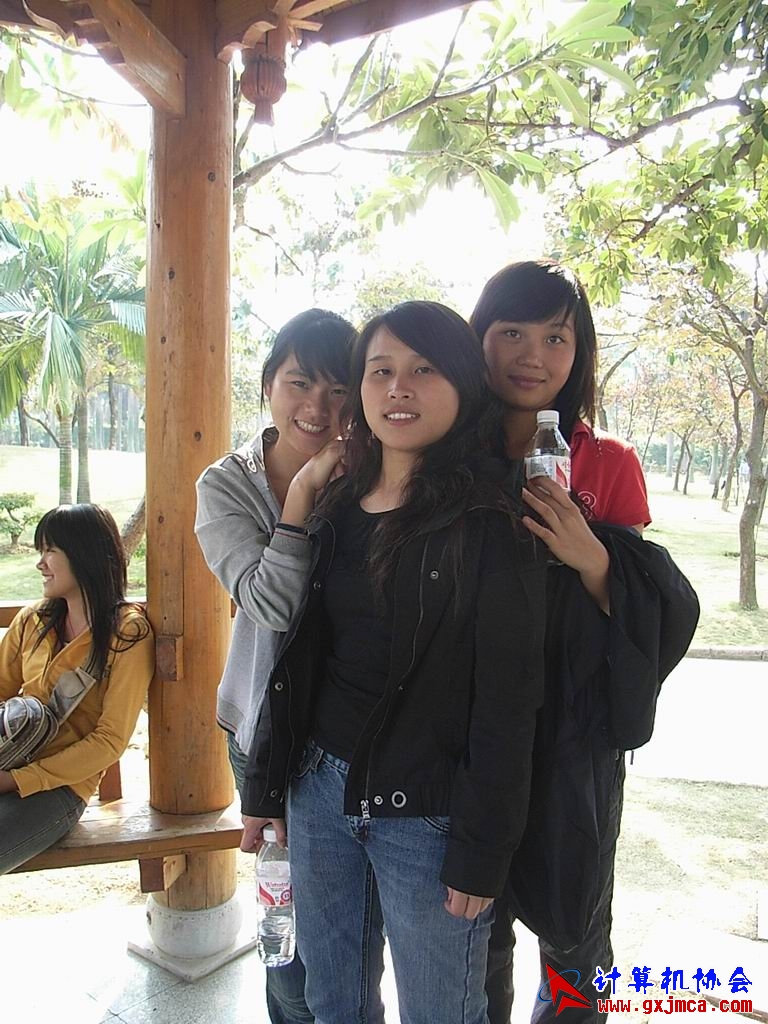 081213JHC32.JPG