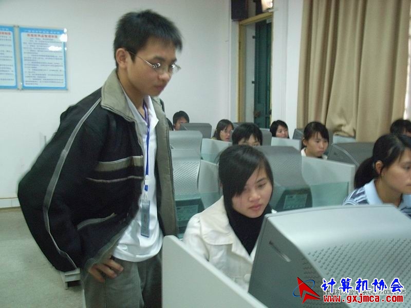 081203DH22.JPG
