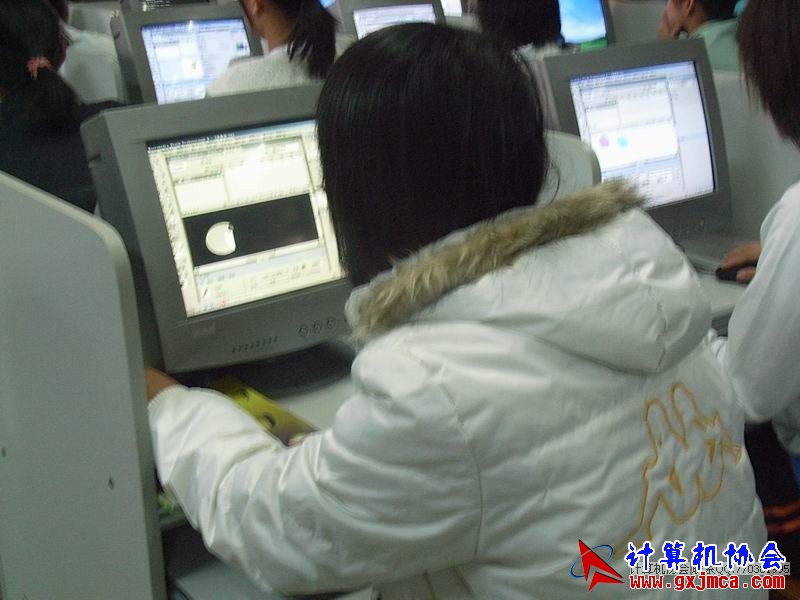 081203DH30.JPG