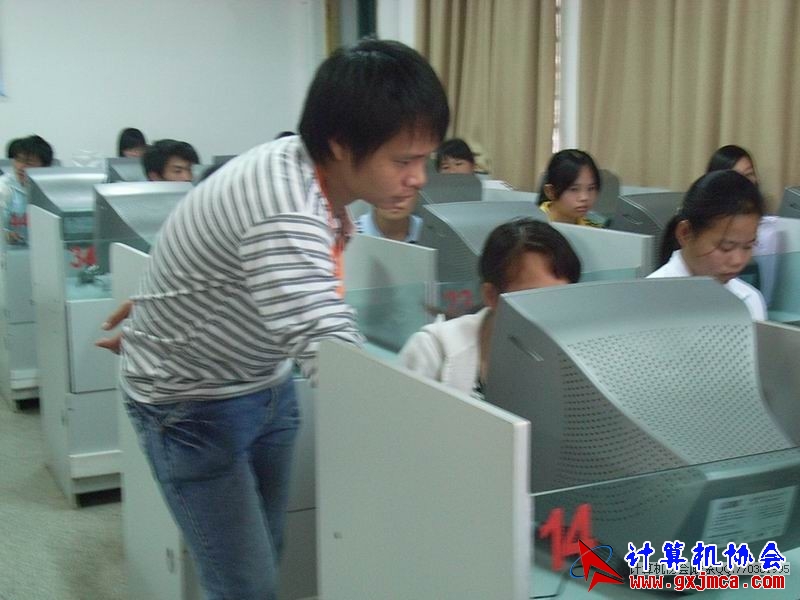 081203DH31.JPG