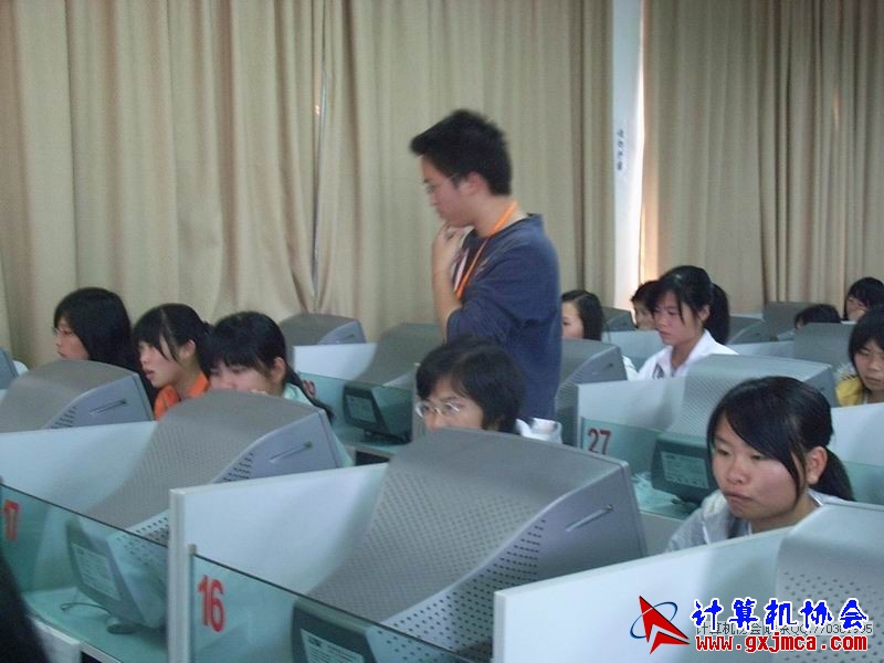 081203DH32.JPG
