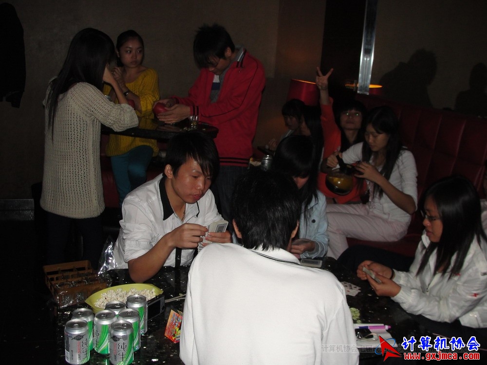 111115cakg049.JPG