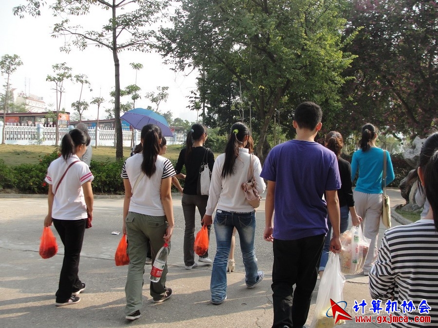111120xcb013.JPG