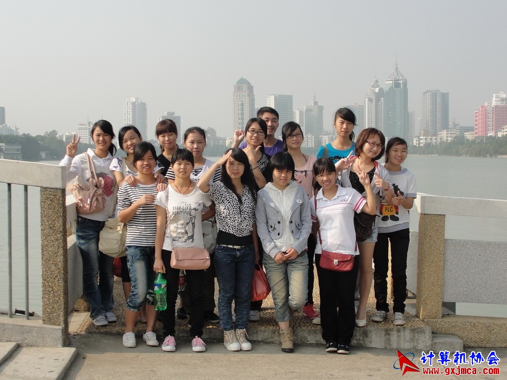 111120xcb021.JPG