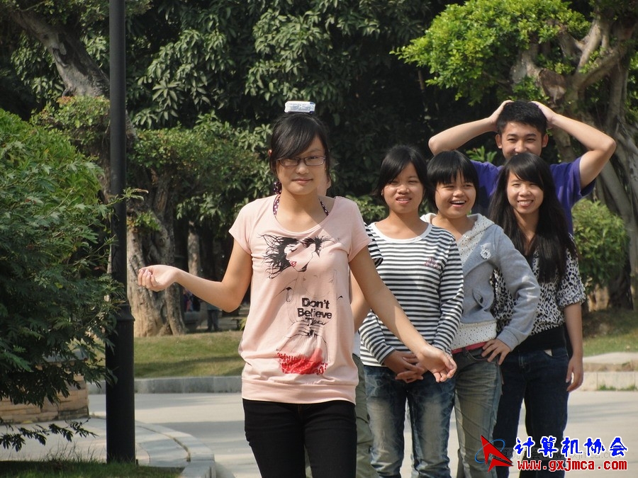 111120xcb226.JPG