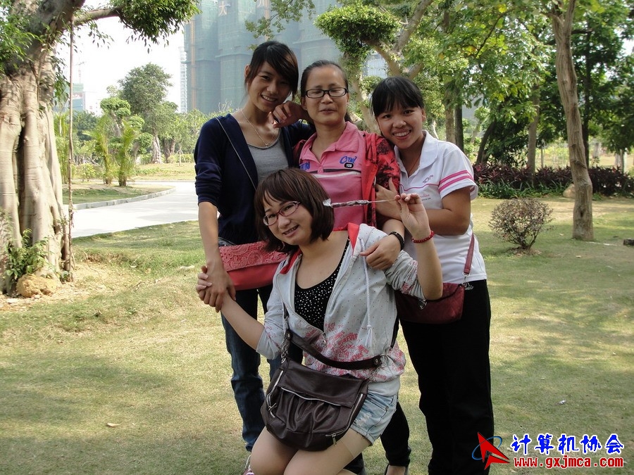 111120xcb278.JPG