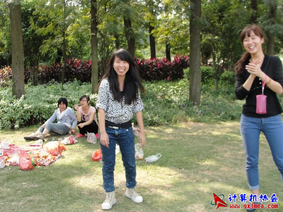 111120xcb295.JPG