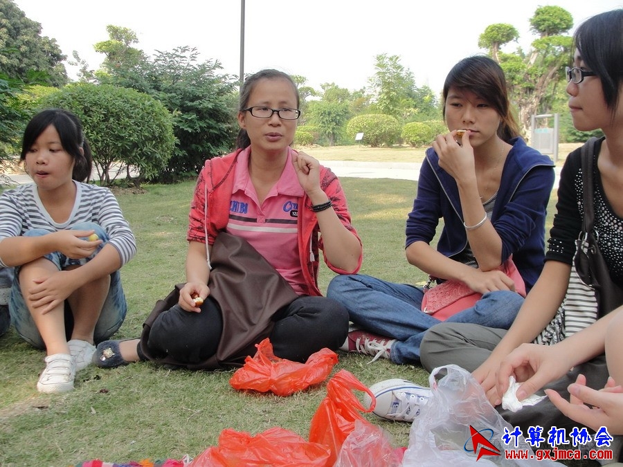 111120xcb324.JPG