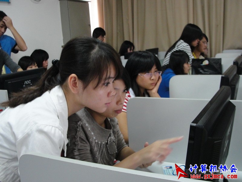 111122capx48.JPG