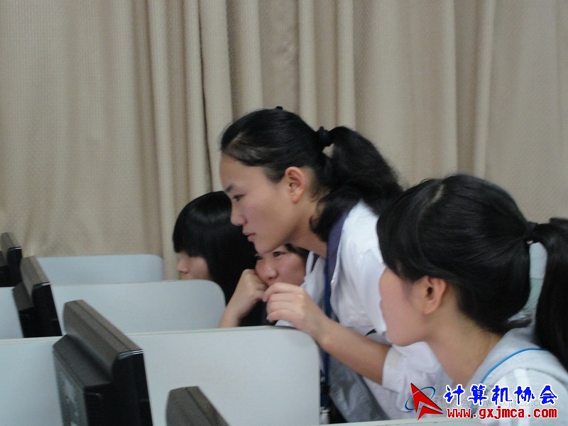 111122capx56.JPG
