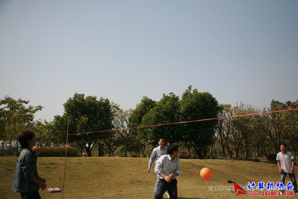 081130CA2166.jpg