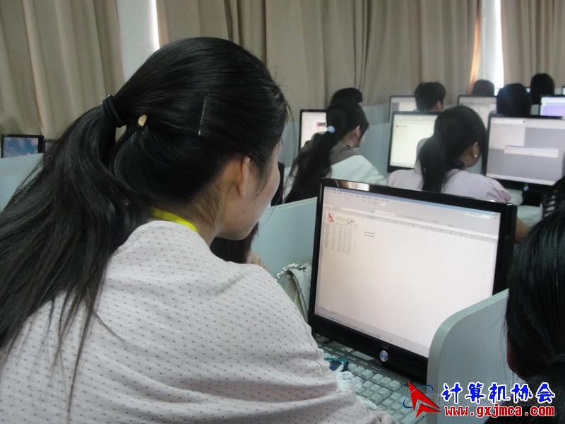 111129capx36.JPG