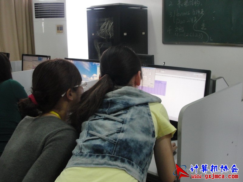 111129capx41.JPG
